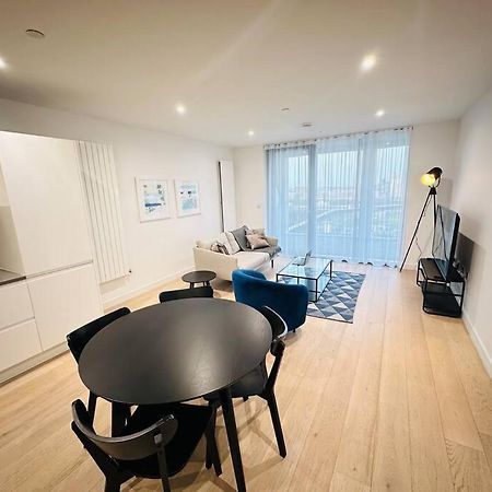 Spacious Modern 1 Bed Apartment. Londres Exterior foto